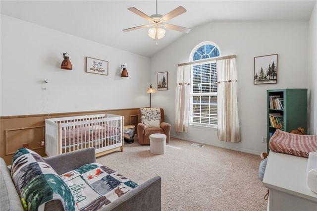 10 Radcliffe Drive, Bella Vista, AR 72714