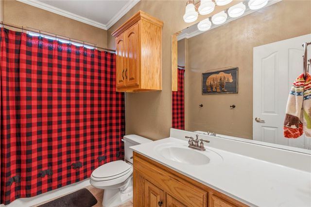 10 Radcliffe Drive, Bella Vista, AR 72714