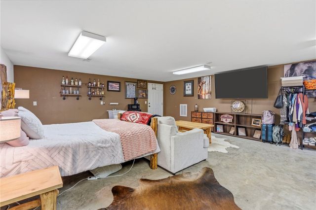 10 Radcliffe Drive, Bella Vista, AR 72714