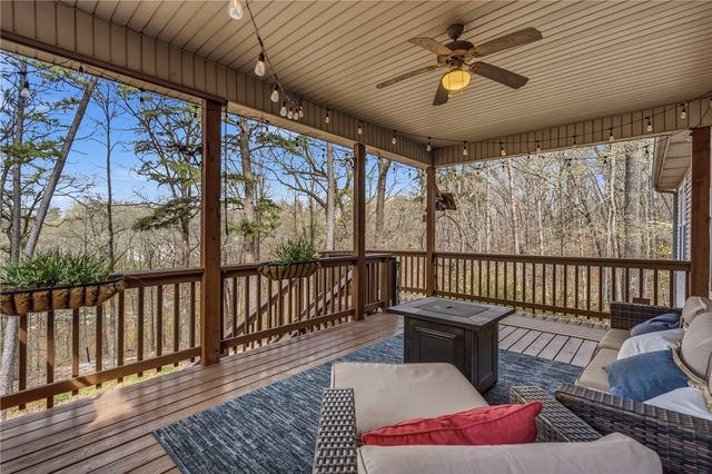 10 Radcliffe Drive, Bella Vista, AR 72714