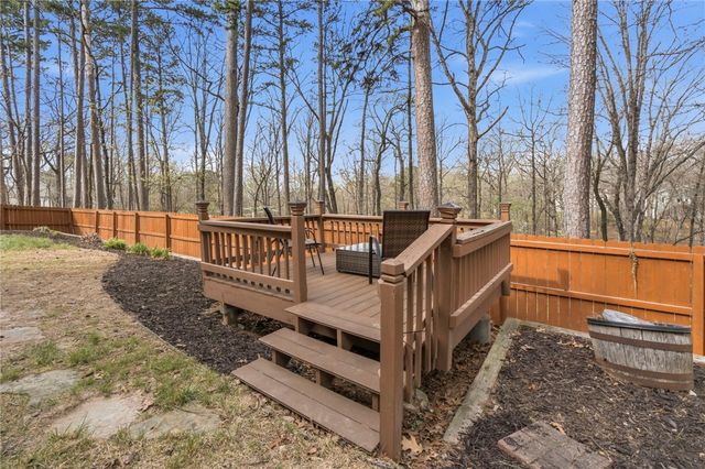 10 Radcliffe Drive, Bella Vista, AR 72714