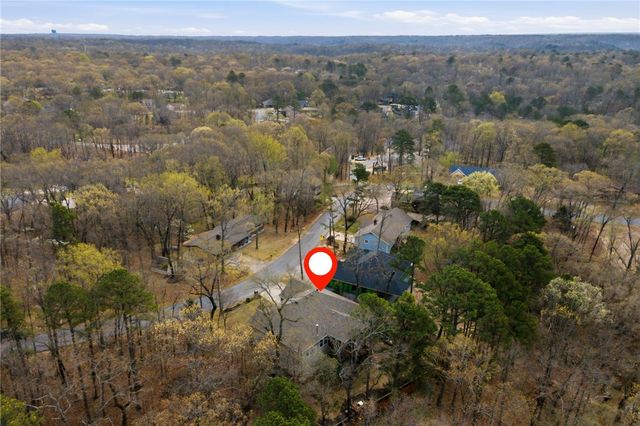 10 Radcliffe Drive, Bella Vista, AR 72714