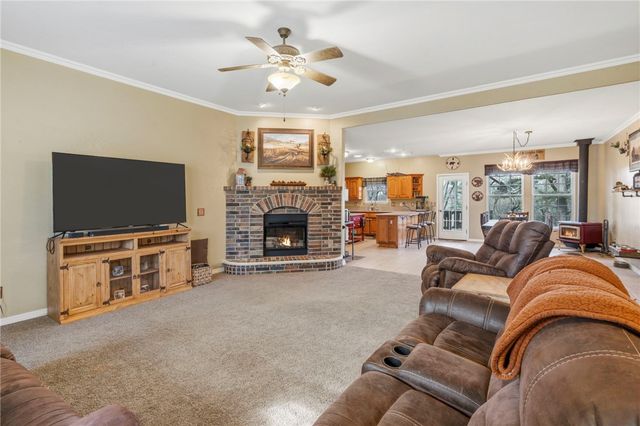 10 Radcliffe Drive, Bella Vista, AR 72714