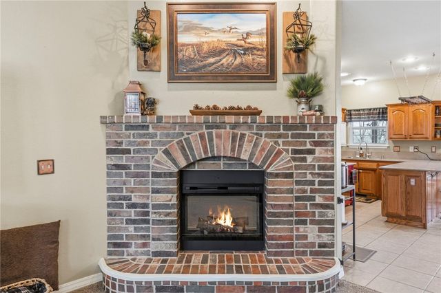 10 Radcliffe Drive, Bella Vista, AR 72714