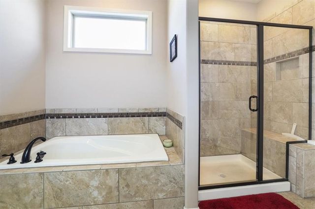 706 Crestridge Drive, Kearney, MO 64060