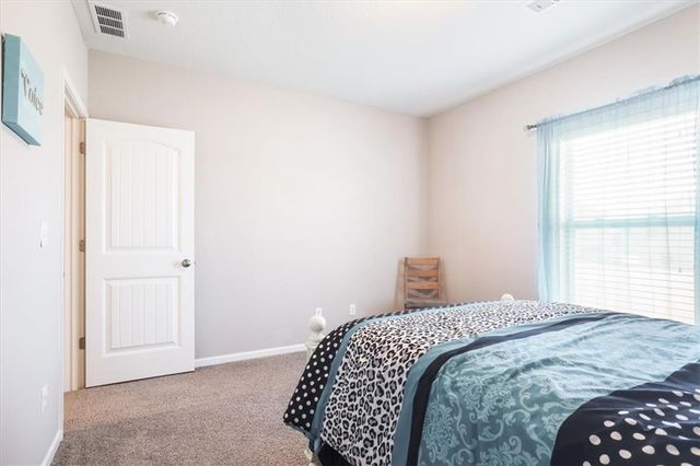 706 Crestridge Drive, Kearney, MO 64060