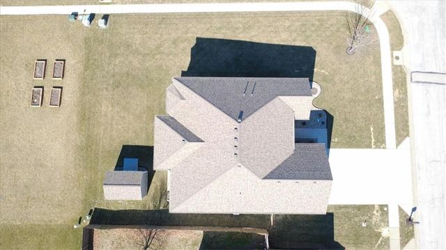 706 Crestridge Drive, Kearney, MO 64060