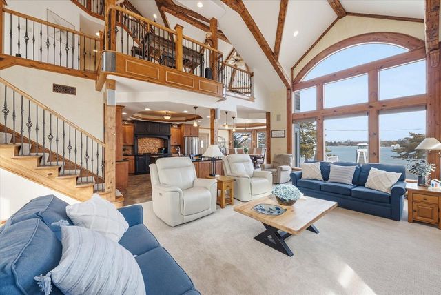 405 Lake DRIVE, Random Lake, WI 53075
