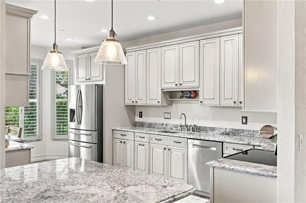 24610 Ivory Cane DR 103, BONITA SPRINGS, FL 34134 — photo 3