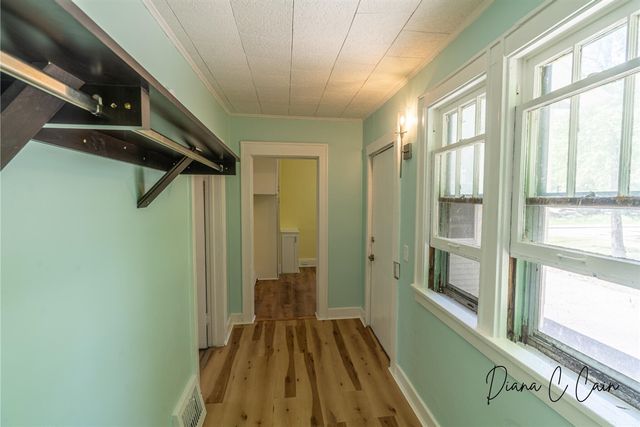 504 Mclaren Street, Muskegon, MI 49442