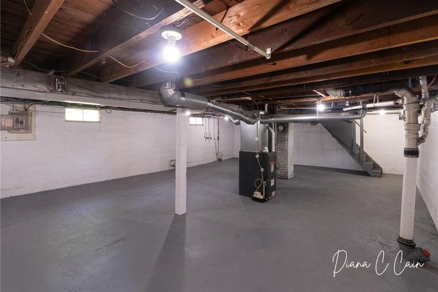 504 Mclaren Street, Muskegon, MI 49442
