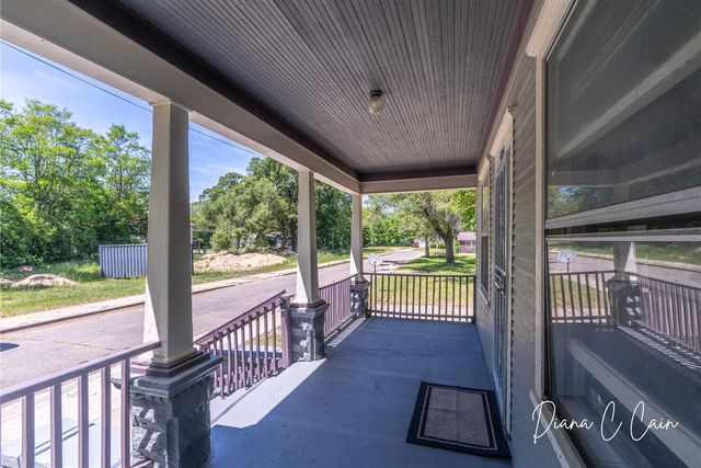 504 Mclaren Street, Muskegon, MI 49442
