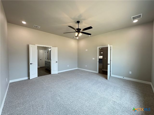 302 Lee Mays Boulevard, Troy, TX 76579