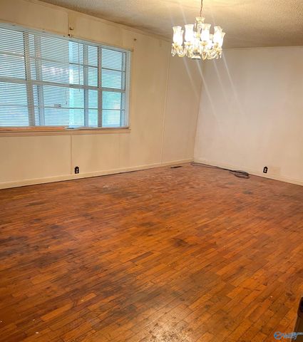 130 Suttles Avenue, Rainsville, AL 35986