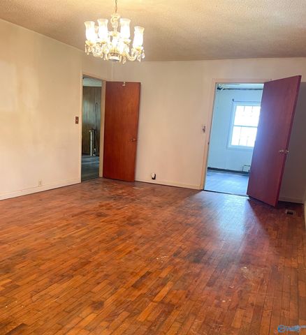 130 Suttles Avenue, Rainsville, AL 35986