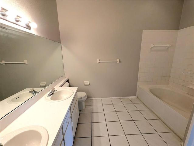 5938 BAYSIDE KEY DRIVE, Tampa, FL 33615