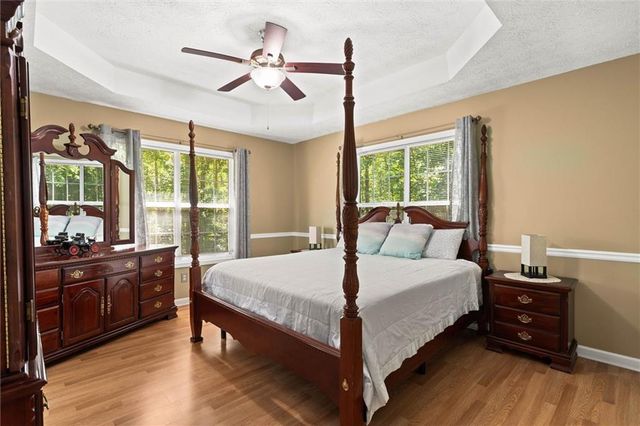 5310 Redfield Way, Flowery Branch, GA 30542