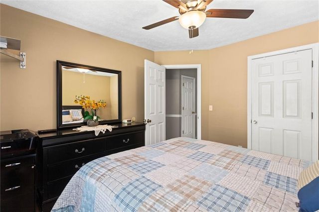 5310 Redfield Way, Flowery Branch, GA 30542