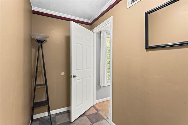 5310 Redfield Way, Flowery Branch, GA 30542