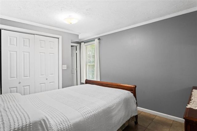 5310 Redfield Way, Flowery Branch, GA 30542