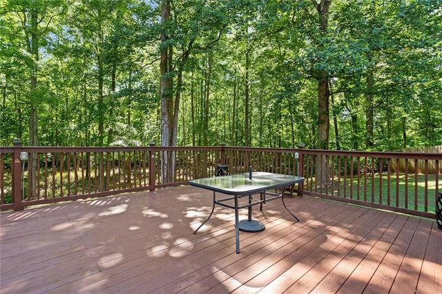 5310 Redfield Way, Flowery Branch, GA 30542