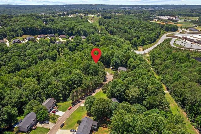 5310 Redfield Way, Flowery Branch, GA 30542