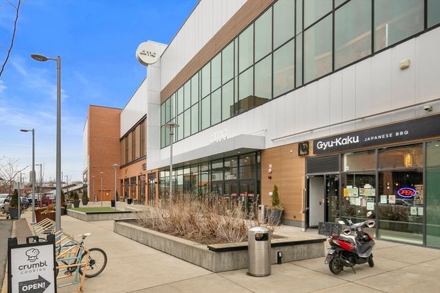 25 Hillsboro St. 1, Boston, MA 02125