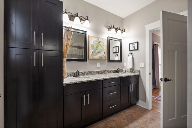 1306 Chester Ave, Nashville, TN 37206