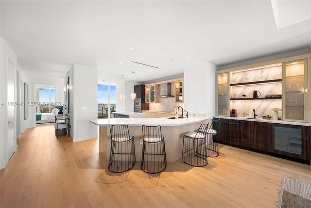 2627 S Bayshore Dr 2904, Miami, FL 33133