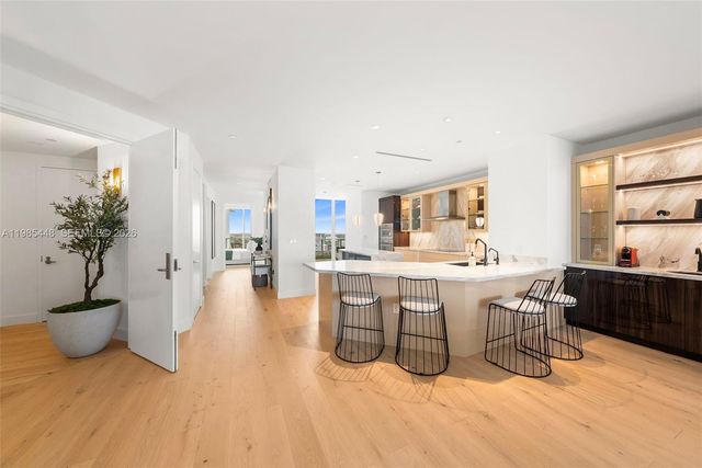 2627 S Bayshore Dr 2904, Miami, FL 33133