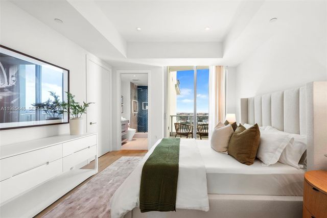 2627 S Bayshore Dr 2904, Miami, FL 33133