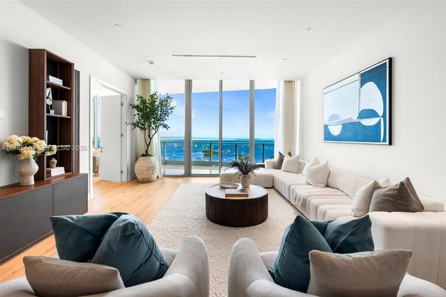 2627 S Bayshore Dr 2904, Miami, FL 33133