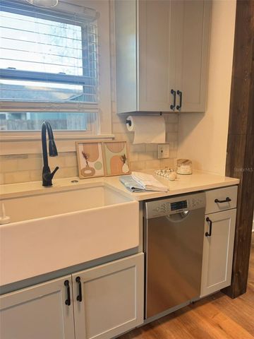 4133 3RD AVENUE N, St Petersburg, FL 33713