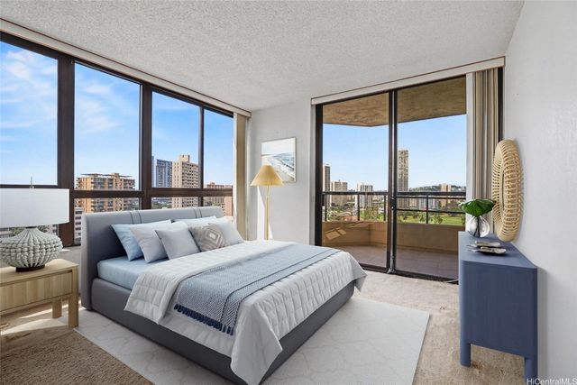 5333 Likini Street 1202, Honolulu, HI 96818