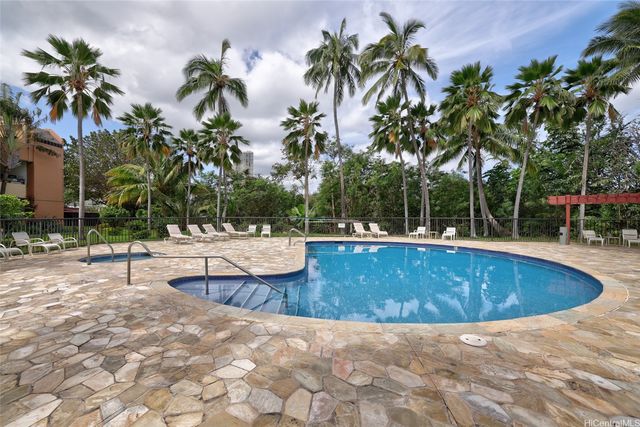 5333 Likini Street 1202, Honolulu, HI 96818