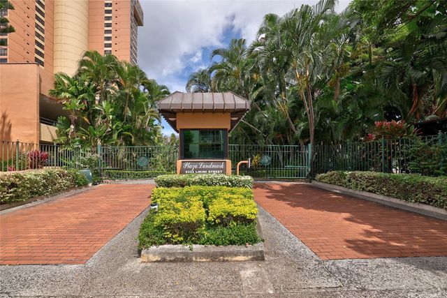 5333 Likini Street 1202, Honolulu, HI 96818