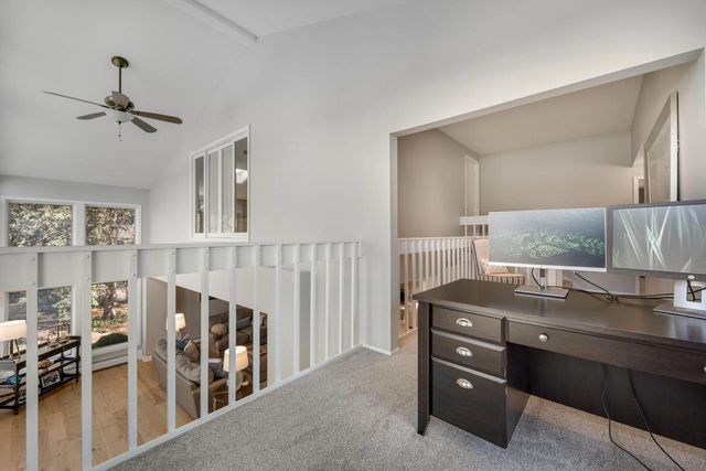 8570 Hawthorne LANE, Franklin, WI 53132