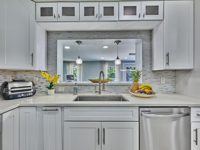 9020 SW 8th Street, Boca Raton, FL 33433
