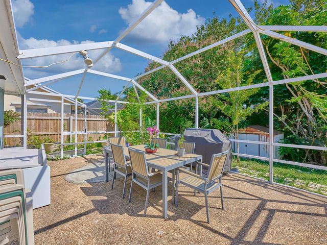 9020 SW 8th Street, Boca Raton, FL 33433