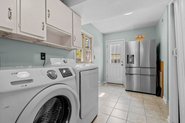 608 Ventura Place, Mount Pleasant, SC 29464