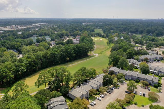 608 Ventura Place, Mount Pleasant, SC 29464
