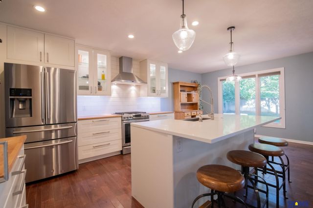 5844 S 91st Street, Lincoln, NE 68526