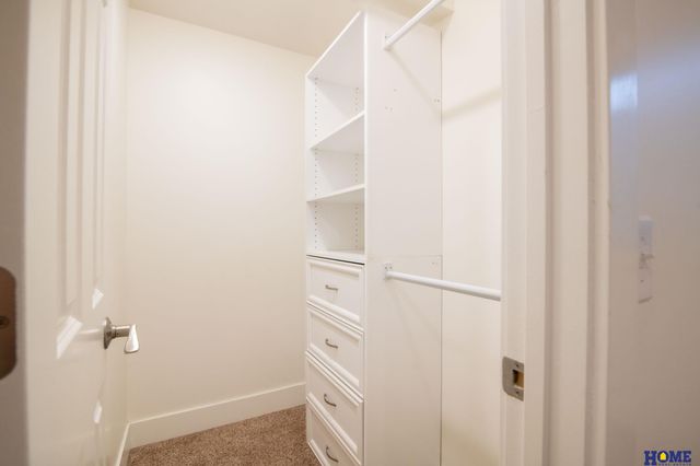 5844 S 91st Street, Lincoln, NE 68526