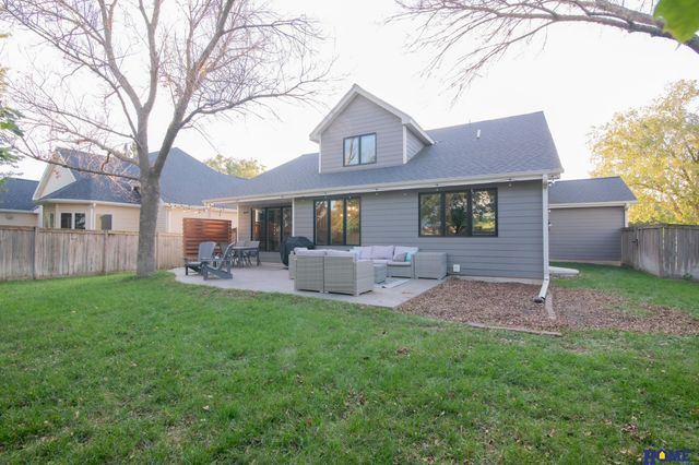 5844 S 91st Street, Lincoln, NE 68526