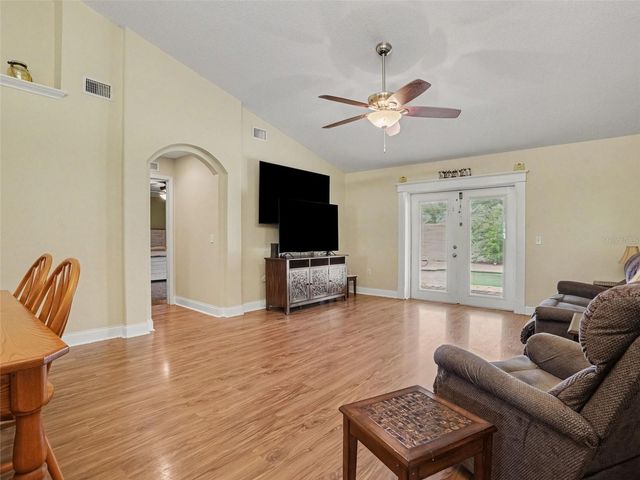 128 BRIGHTON CIRCLE, Auburndale, FL 33823