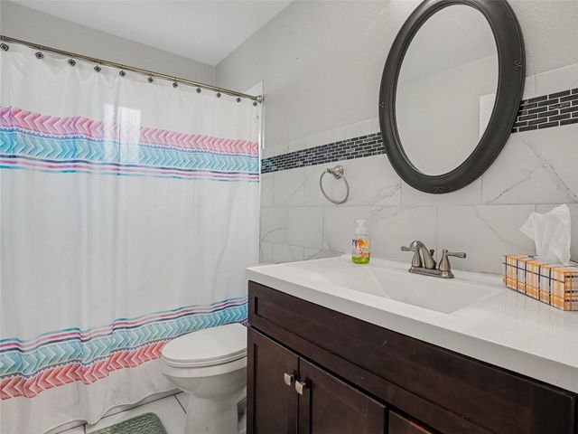128 BRIGHTON CIRCLE, Auburndale, FL 33823