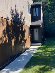 623 Echo Court, Saline City, MI 48176