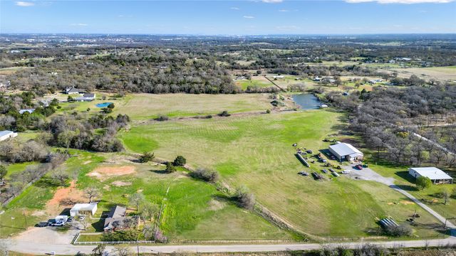 3345 Collins Road, Burleson, TX 76028
