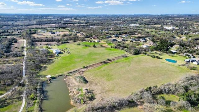 3345 Collins Road, Burleson, TX 76028
