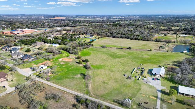 3345 Collins Road, Burleson, TX 76028